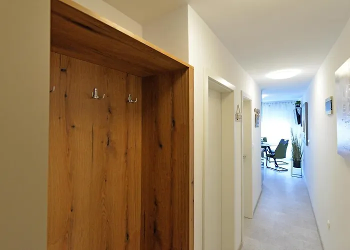 Apartman By The Sea - 18737 *